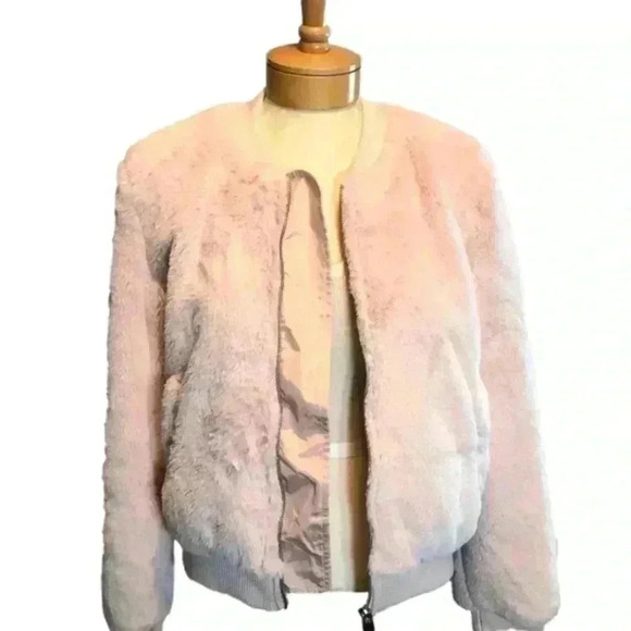 Love Tree Light Pink Soft Faux Fur Fluffy Bomber Coat Jacket Women Size Large - Picture 5 of 15